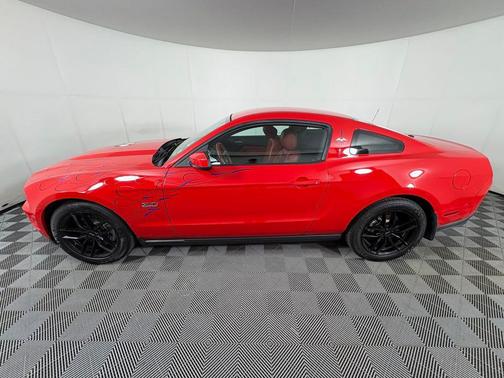 2012 Ford Mustang GT Premium