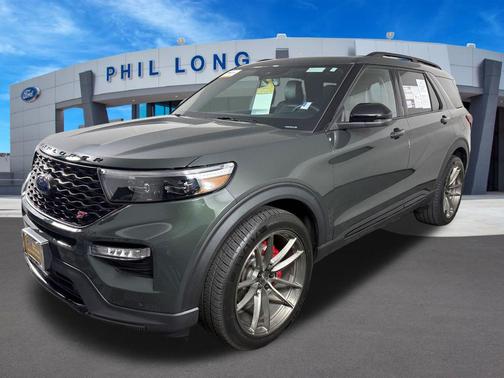 FORGED GREEN METALLIC 2024 Ford Explorer ST