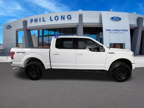 Oxford White 2019 Ford F-150 XLT