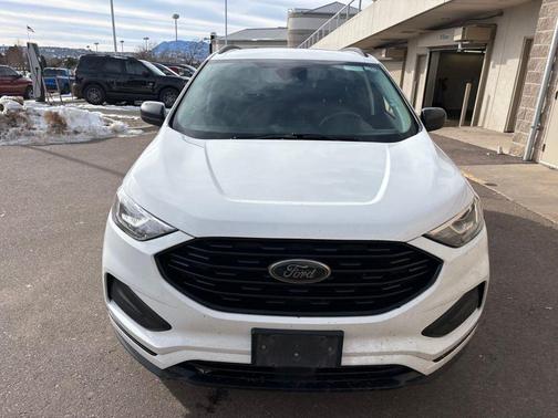2023 Ford Edge SE