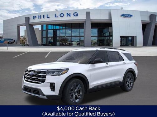 Star White Metallic Tri-Coat 2026 Ford Explorer Active