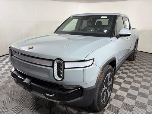 2024 Rivian R1T Adventure
