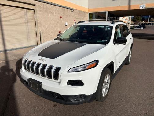 2015 Jeep Cherokee Sport
