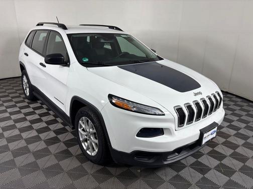 2015 Jeep Cherokee Sport