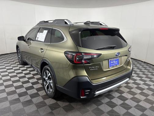 2022 Subaru Outback Touring