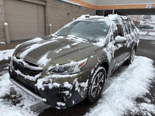 2022 Subaru Outback Touring