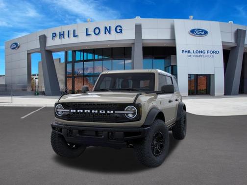 DESERT SAND 2026 Ford Bronco Badlands