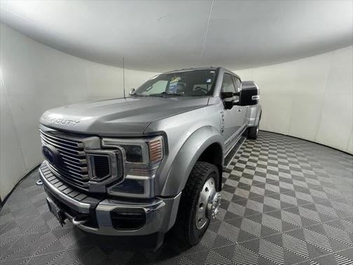 2022 Ford F-450 Lariat