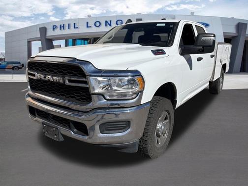 Bright White Clearcoat 2023 RAM 2500 Tradesman Crew Cab 4x4 8' Box