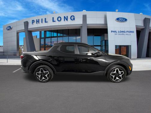 Phantom Black 2024 Hyundai SANTA CRUZ Limited