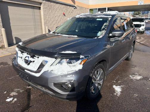 2020 Nissan Pathfinder Platinum 4WD