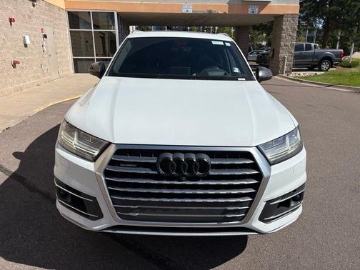 2019 Audi Q7 55 Prestige