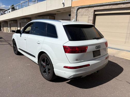2019 Audi Q7 55 Prestige
