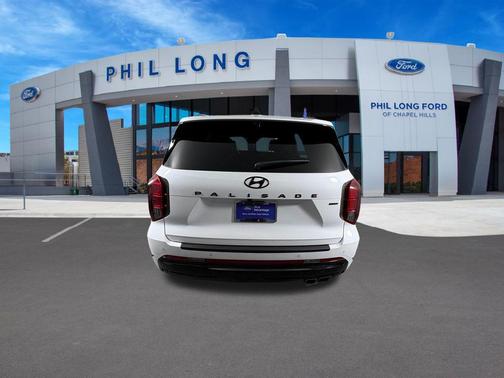 Hyper White 2024 Hyundai PALISADE Calligraphy Night Edition