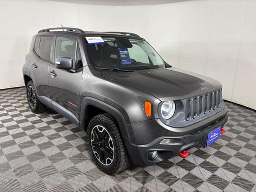 2016 Jeep Renegade Trailhawk