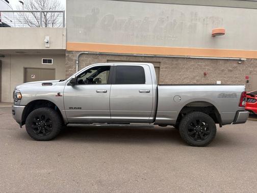 2021 RAM 2500 Big Horn Crew Cab 4x4 6'4' Box