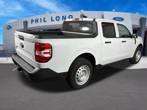 OXFORD WHITE 2026 Ford Maverick XL