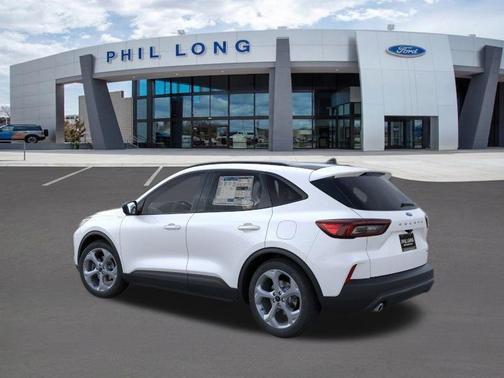 STAR WHITE METALLIC TRI-COAT 2026 Ford Escape ST-Line