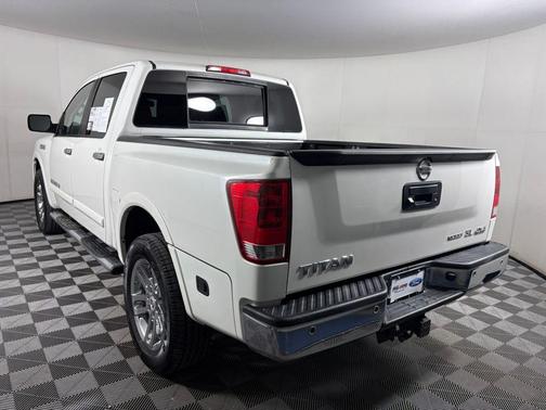 2015 Nissan Titan SL