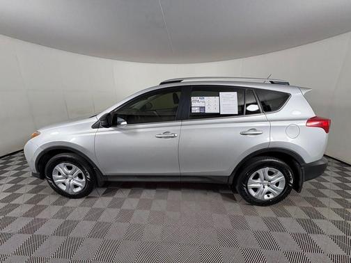 2013 Toyota RAV4 LE