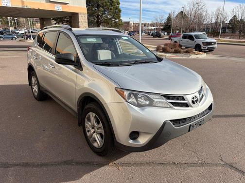 2013 Toyota RAV4 LE