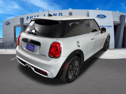 White Silver 2017 MINI Hardtop Cooper S