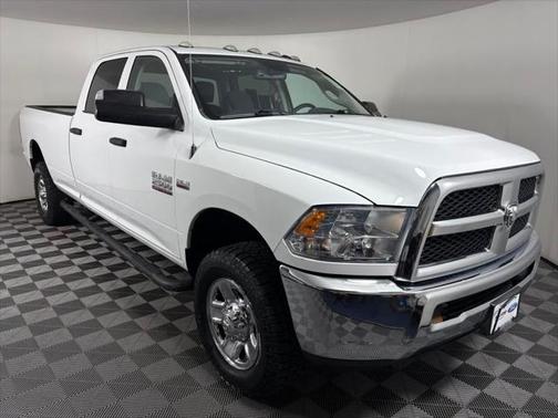 2018 RAM 2500 Tradesman Crew Cab 4x4 8' Box