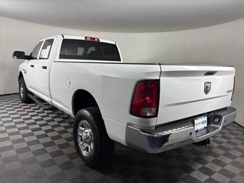 2018 RAM 2500 Tradesman Crew Cab 4x4 8' Box