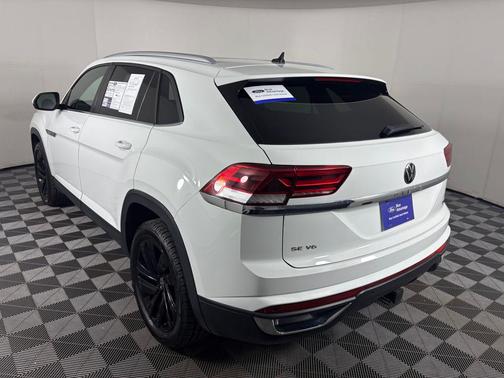 2022 Volkswagen Atlas Cross Sport 3.6L V6 SE w/Technology