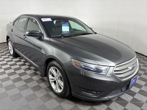 2019 Ford Taurus SEL