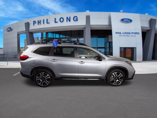 Ice Silver Metallic 2026 Subaru Ascent Limited 8-Passenger