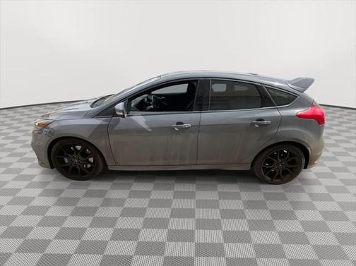 2017 Ford Focus RS Base