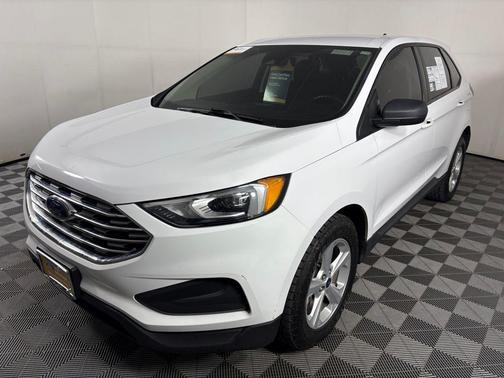 2021 Ford Edge SE