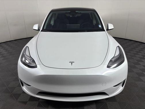 2024 Tesla Model Y Long Range Dual Motor All-Wheel Drive