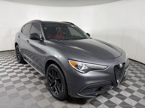 2020 Alfa Romeo Stelvio Ti Sport