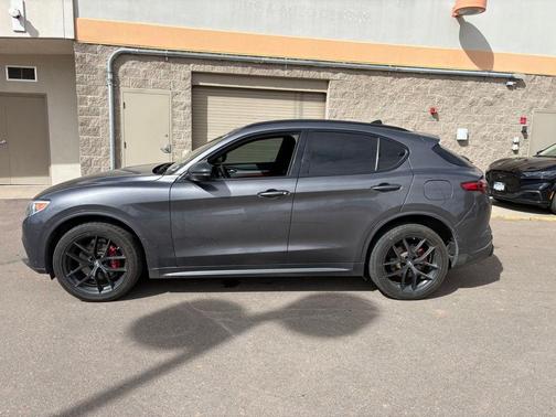 2020 Alfa Romeo Stelvio Ti Sport