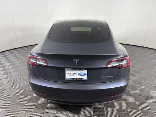 2019 Tesla Model 3 Performance
