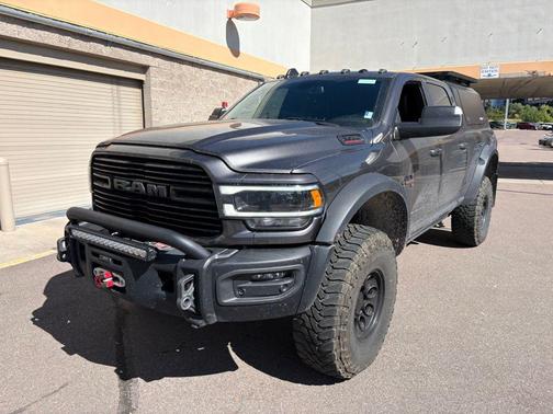 2021 RAM 2500 Laramie Crew Cab 4x4 6'4' Box