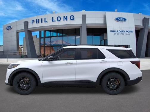STAR WHITE MET TRI-COAT 2026 Ford Explorer Tremor
