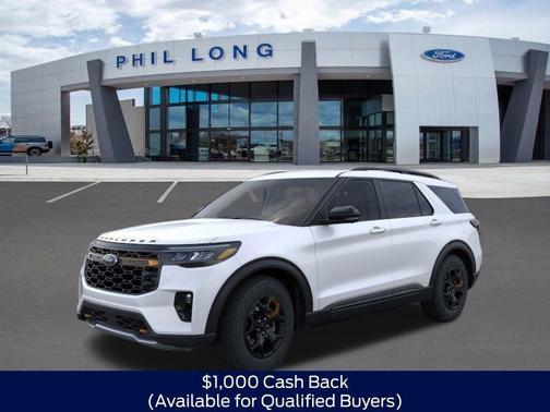 Star White Metallic Tri-Coat 2026 Ford Explorer Tremor