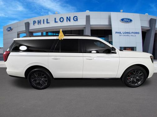 STAR WHITE MET TRI-COAT 2025 Ford Expedition Max Platinum
