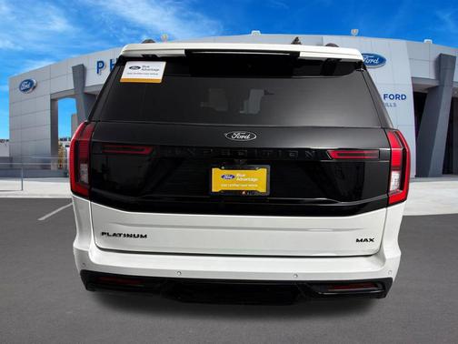 STAR WHITE MET TRI-COAT 2025 Ford Expedition Max Platinum