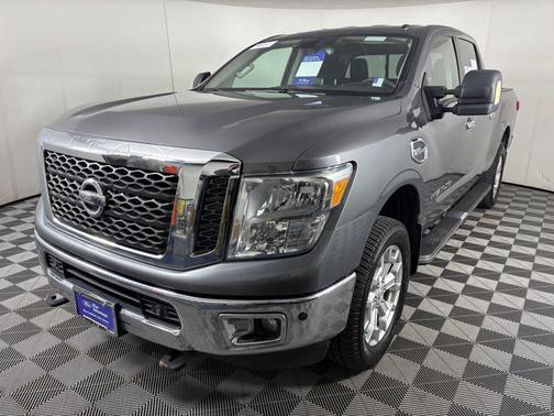 2017 Nissan Titan XD SV