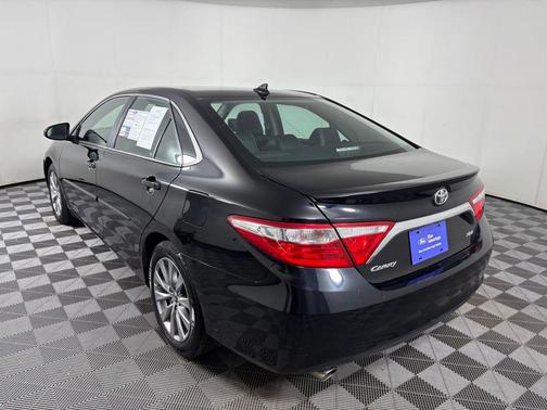 2016 Toyota Camry XLE