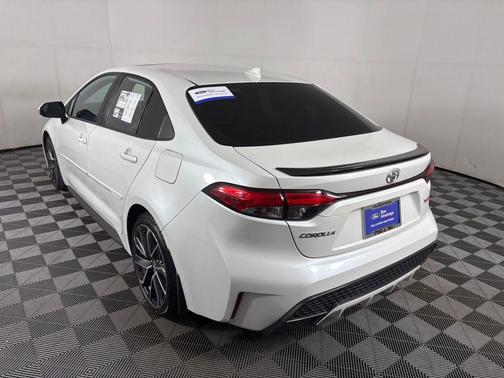 2020 Toyota Corolla XSE