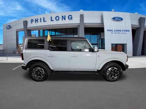 Cactus Gray 2024 Ford Bronco Outer Banks