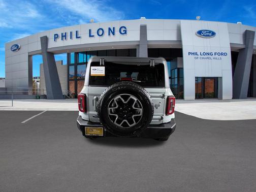 Cactus Gray 2024 Ford Bronco Outer Banks