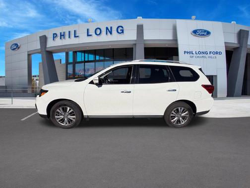 Glacier White 2019 Nissan Pathfinder SL