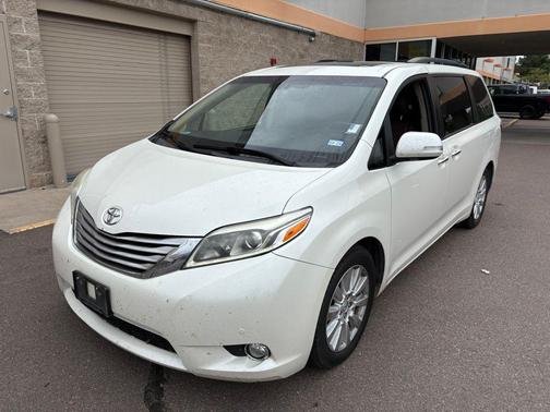 2017 Toyota Sienna Limited Premium