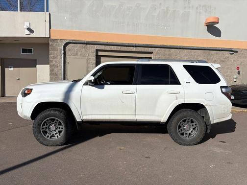 2015 Toyota 4Runner SR5